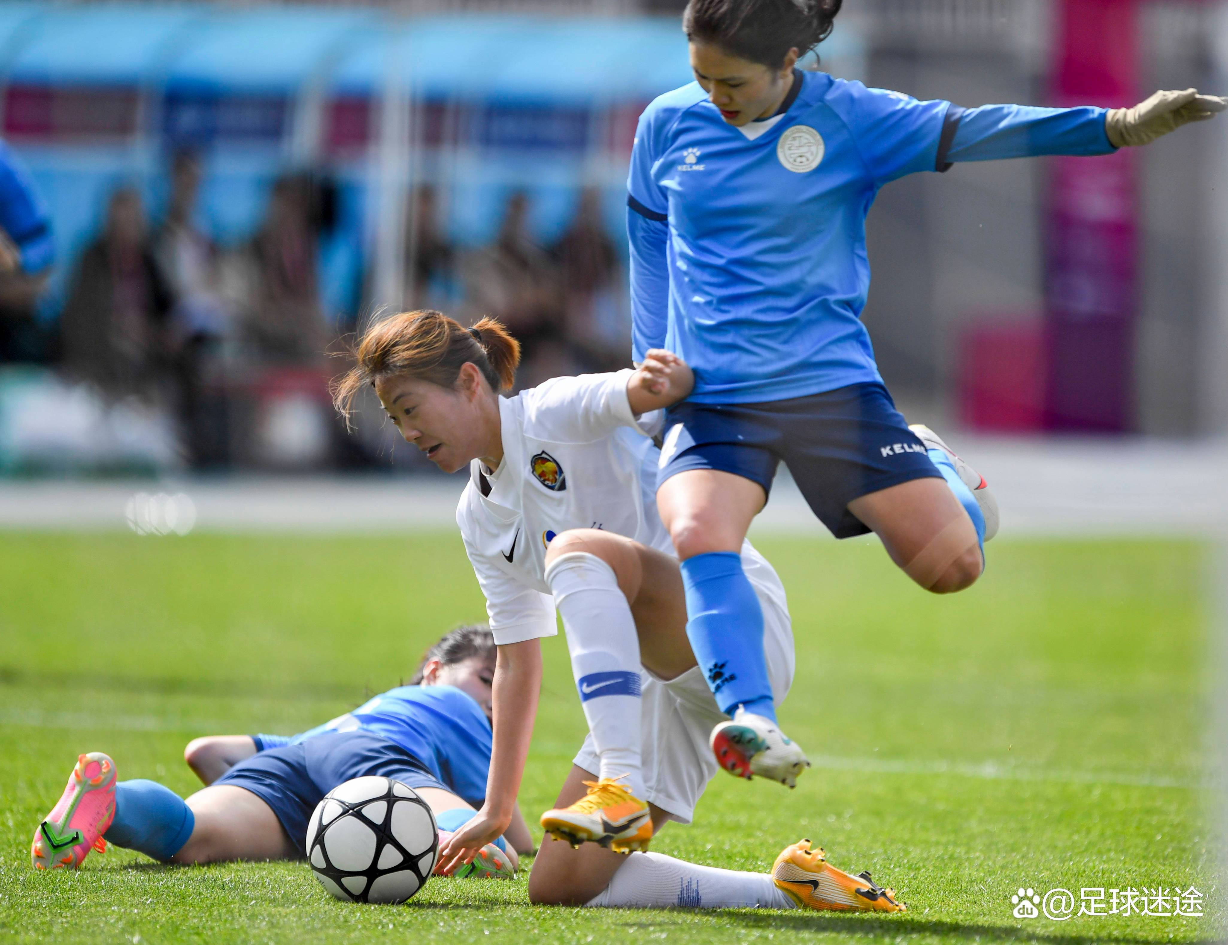 比赛劲爆:女队表现优异,赛场风云令人惊叹-第2张图片-德信体育 比赛劲爆:女队表现优异,赛场风云令人惊叹-第2张图片-德信体育